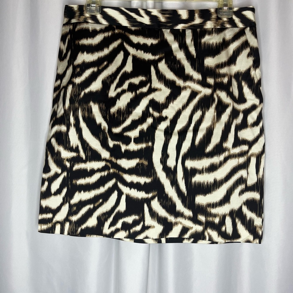 Cute Ann Taylor Animal Print Zebra Print Multicolor Casual Skirt - Size 8